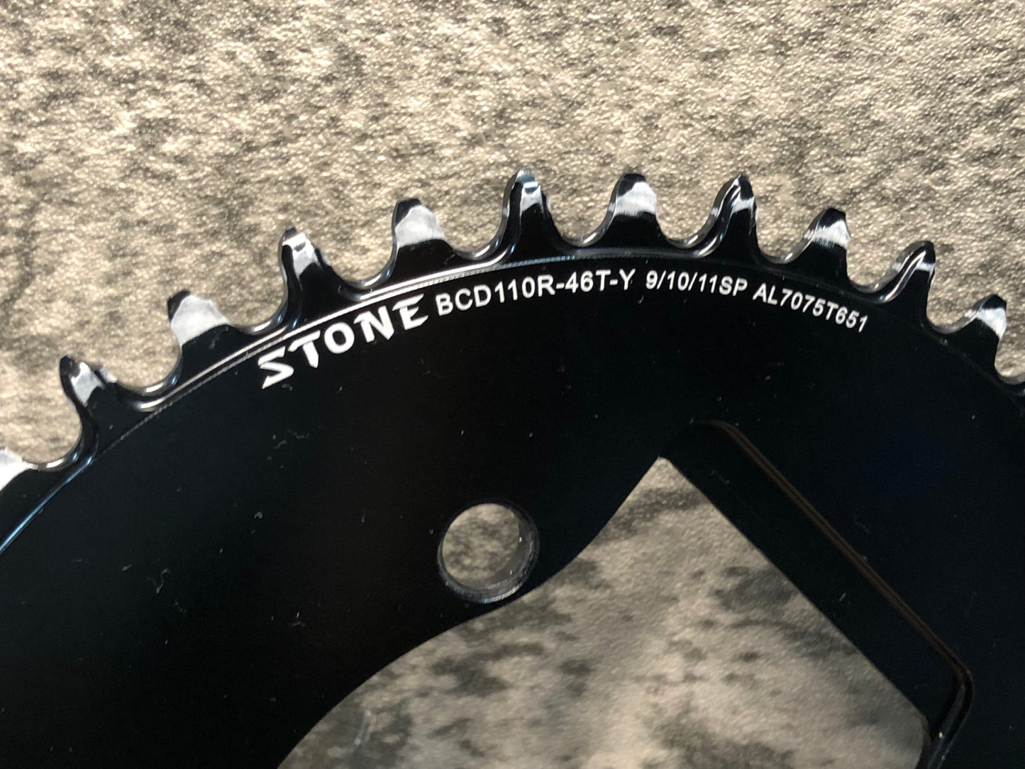 IZ545 ストーン STONE チェーンリング 46T BCD110 ナローワイド