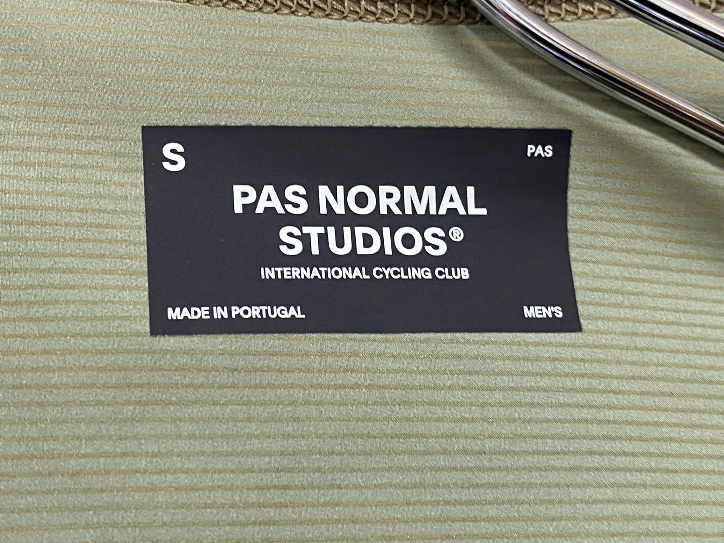 JC435 パスノーマルスタジオ Pas Normal Studios | Men's PAS Mechanism Pro Jersey 半袖 サイクルジャージ ビーチ S