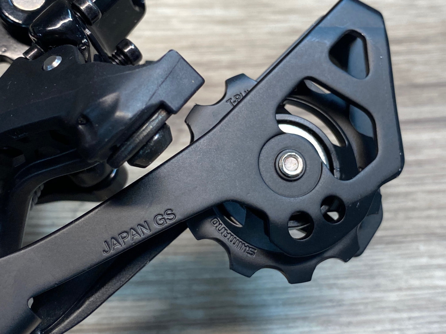 IW858 シマノ SHIMANO 105 RD-R7000 リアディレイラー 黒 11S GS