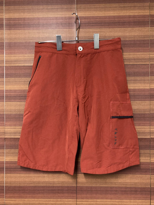 IQ336 ペダレット PEdALED ハーフパンツ オレンジ XS