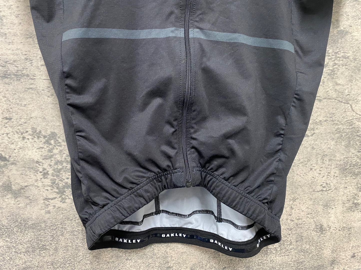 IU609 オークリー OAKLEY 半袖 サイクルジャージ 黒 M