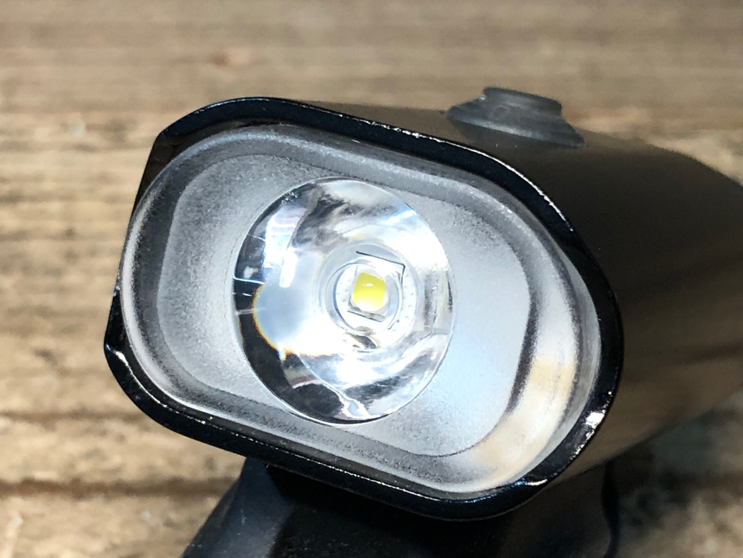 IL066 レザイン LEZYNE MINI DRIVE 400XL フロントライト 黒