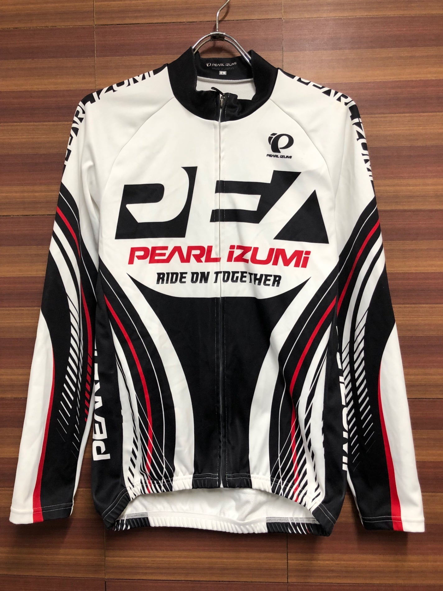 HX244 パールイズミ PEARL iZUMi 長袖 サイクルジャケット 裏起毛 白 L ※背面汚れシミ