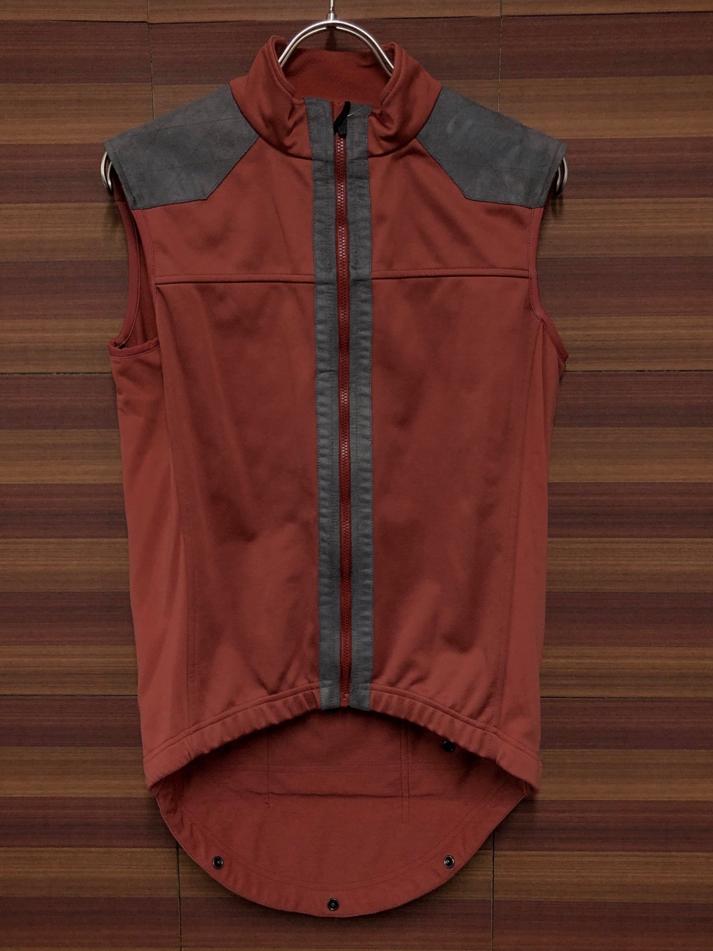 IO870 イザドア Isadore MERINO PERFORMANCE MEMBRANE+ ジレ サイクルベスト ピンクオレンジ S