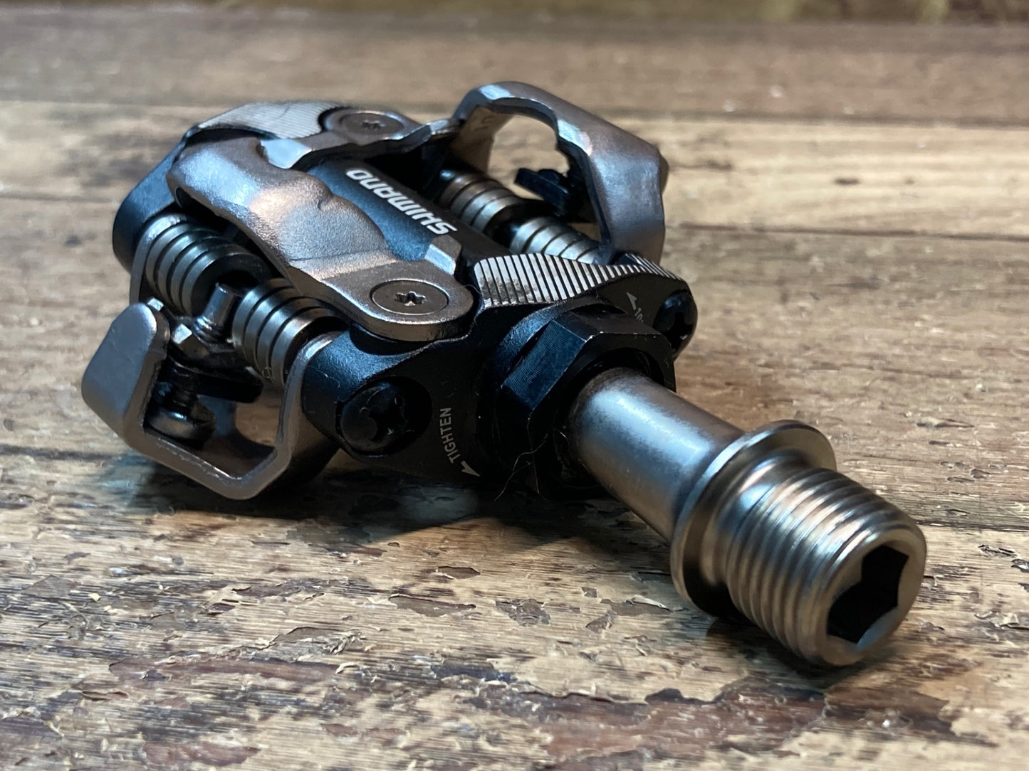 IM363 シマノ SHIMANO デオーレ DEORE XT PD-M8100 ビンディングペダル SPD