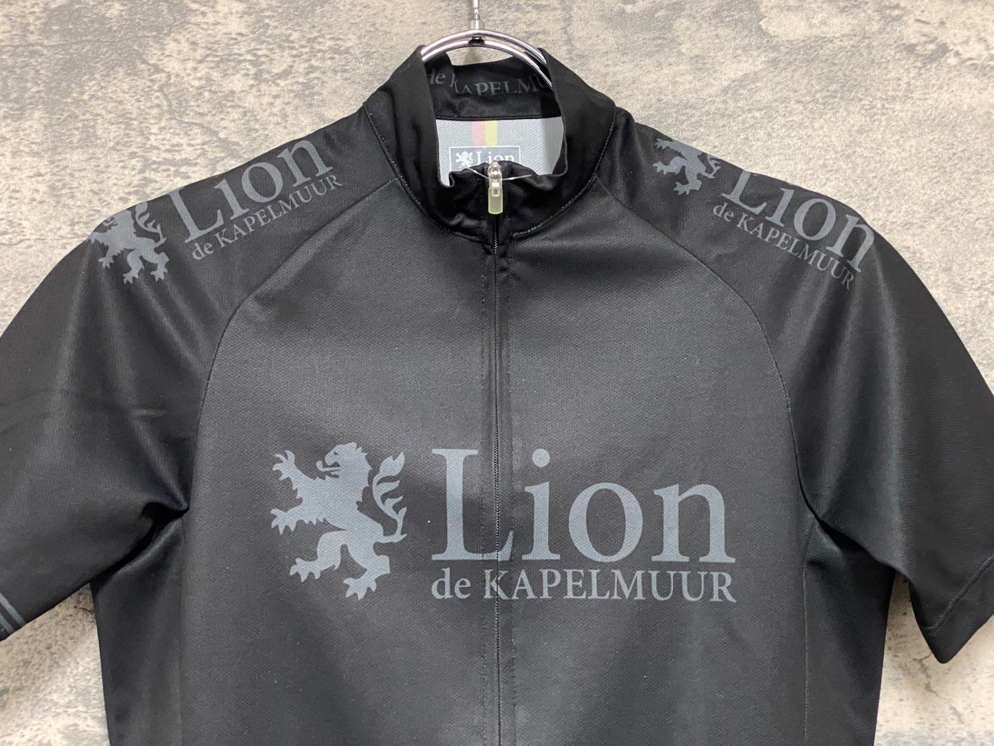 JB065 リオンドカペルミュール Lion de KAPELMUUR 半袖 サイクルジャージ 黒 S