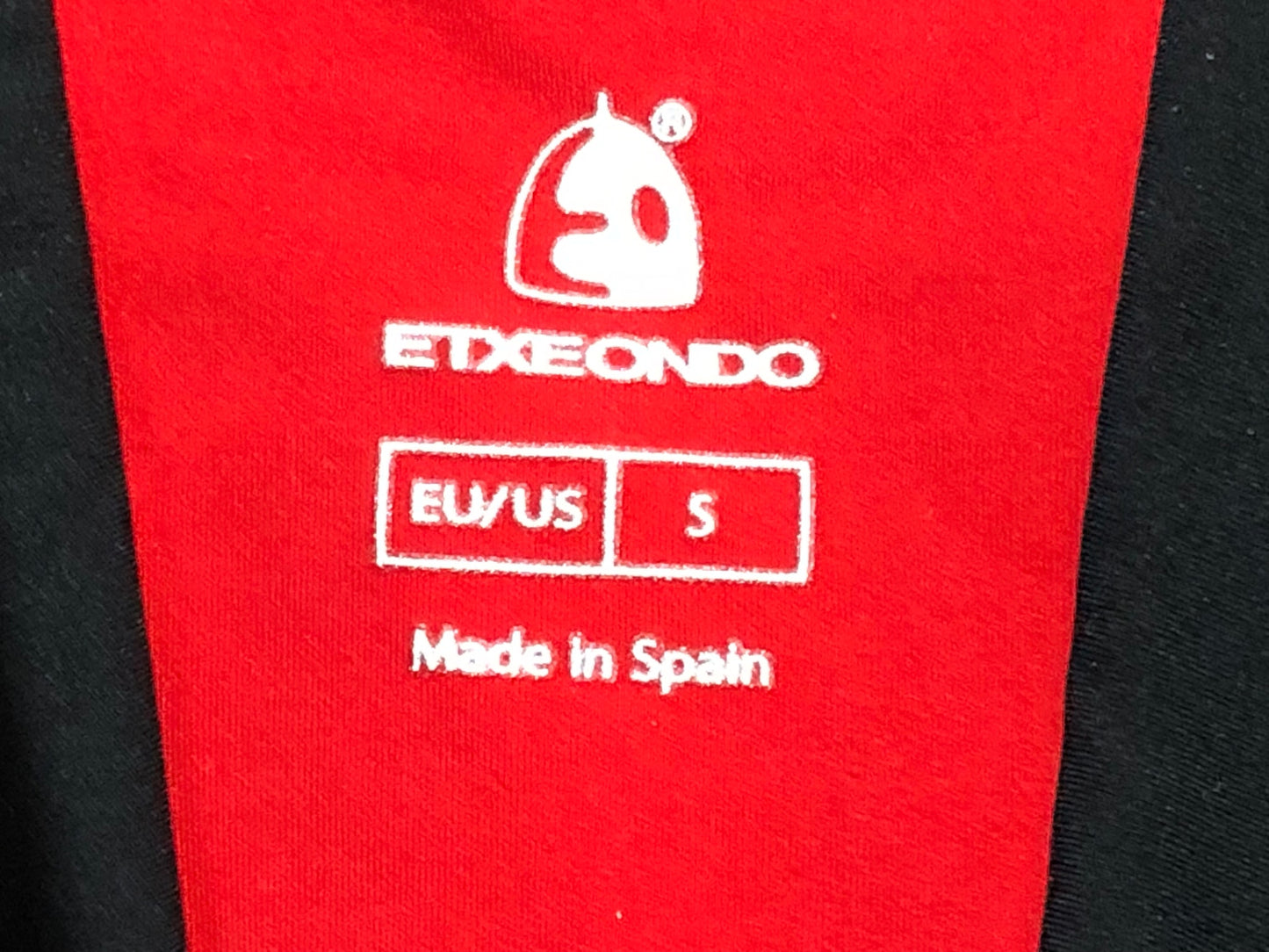 IN810 エチュオンド ETXEONDO ビブタイツ 黒 赤 S 裏起毛 ※擦れ