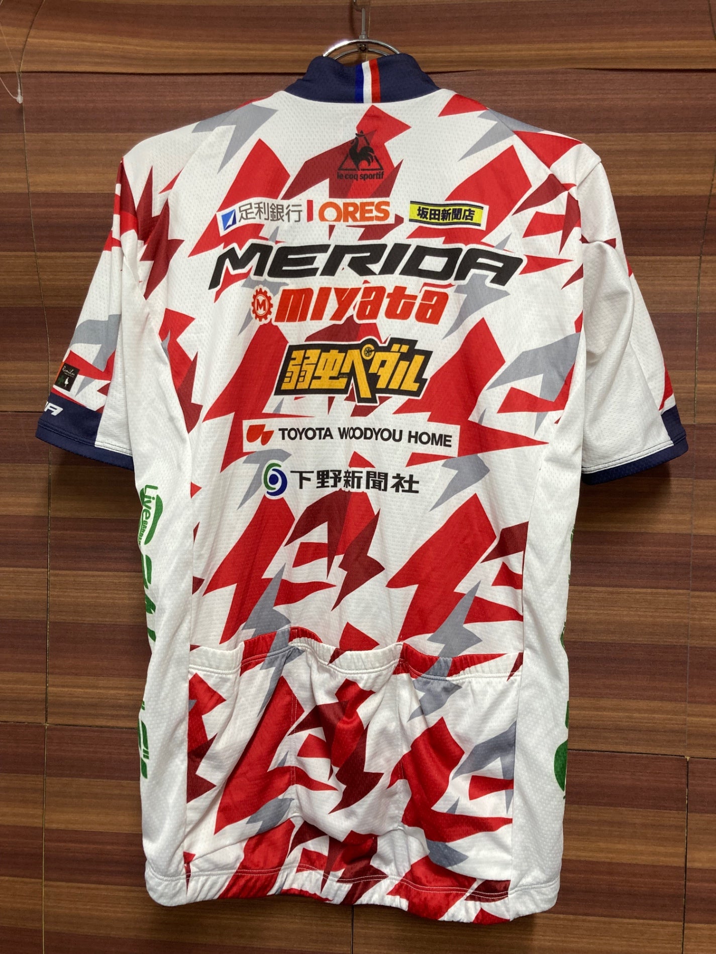 IP088 ルコックスポルティフ le coq sportif 半袖 サイクルジャージ 白 赤 L 宇都宮ブリッツェン