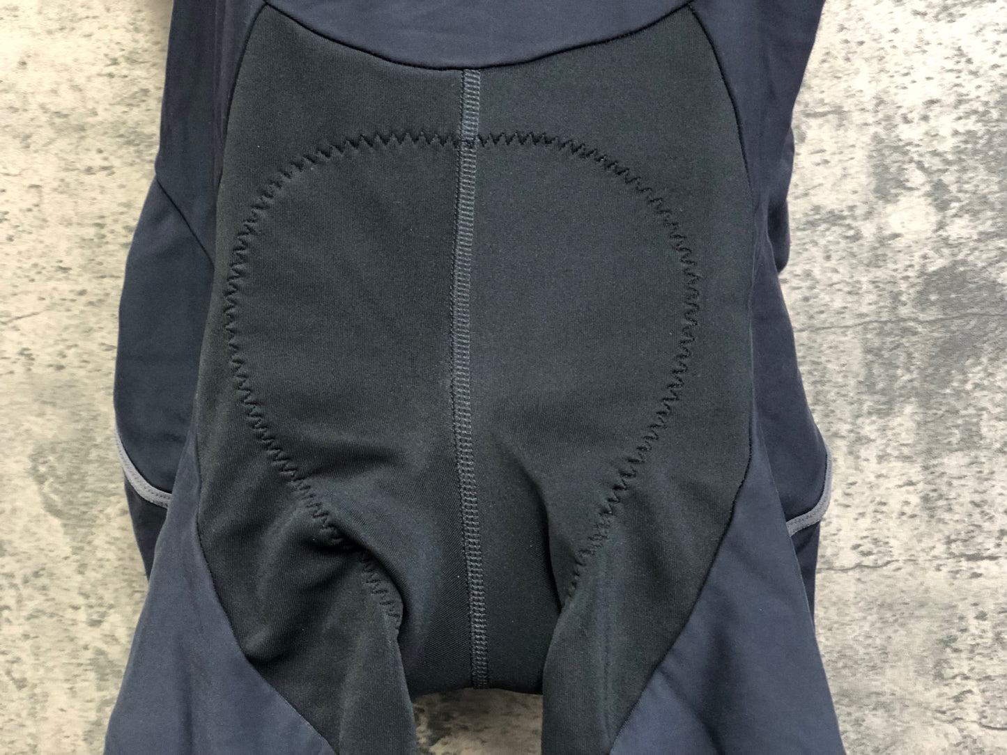 IV339 ゴアバイクウェア GORE BIKE WEAR ビブショーツ 紺 L 裏起毛