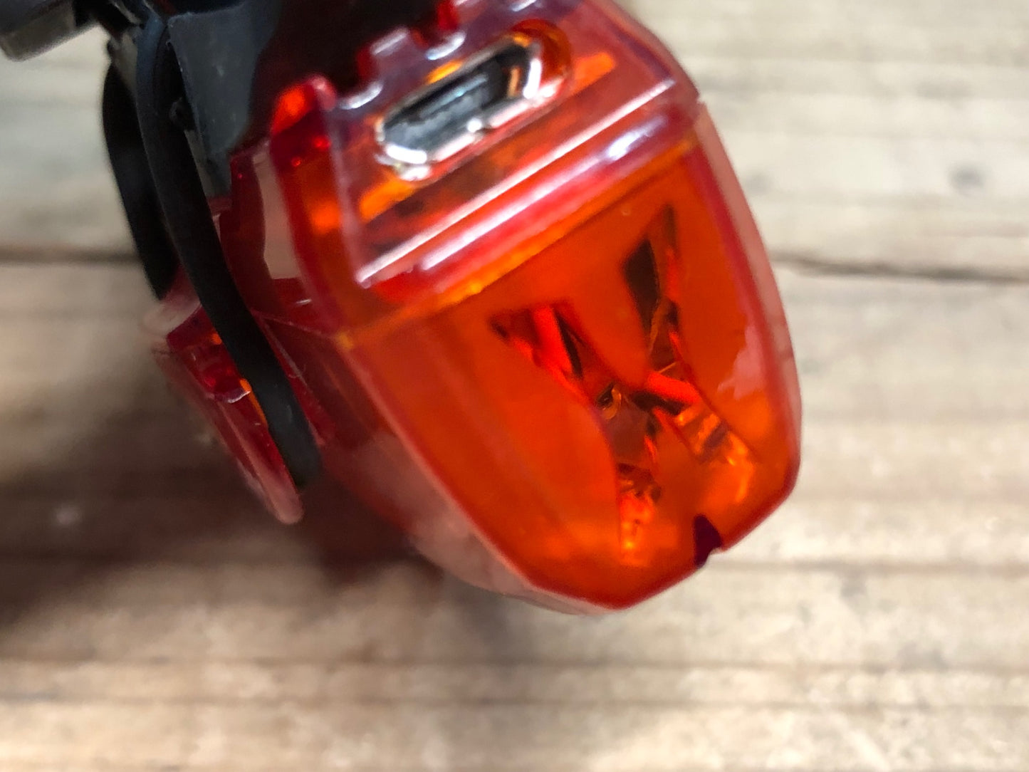 IP044 キャットアイ CATEYE ラピッド RAPID X3 テールライト リアライト サドルレールマウント付 点灯確認済