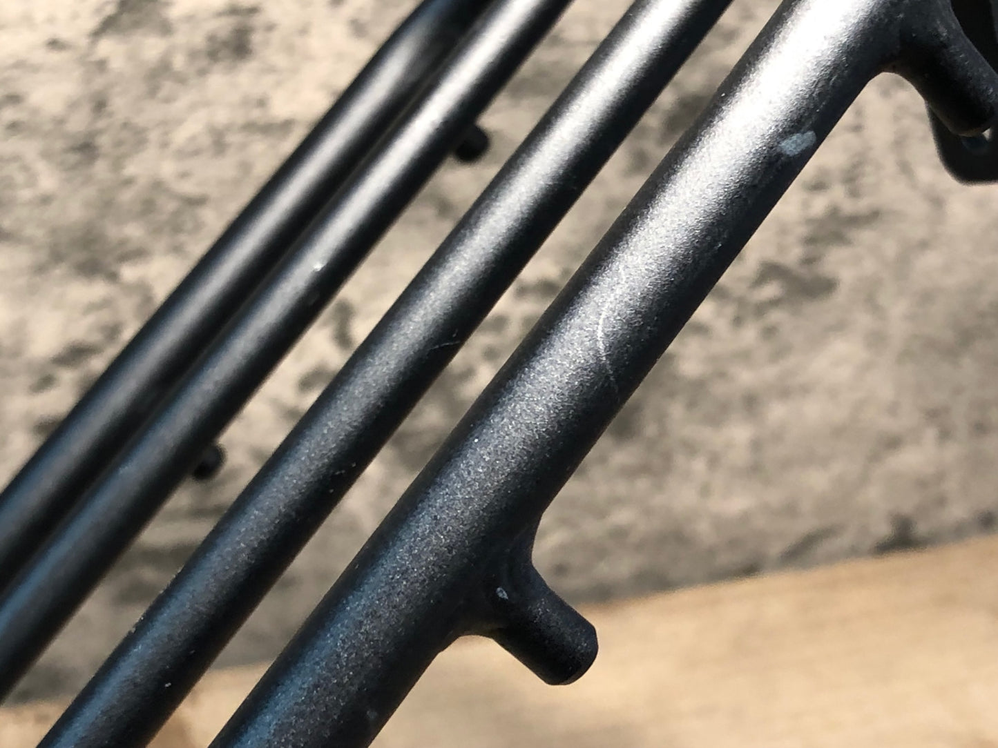 IW825 H&H Titanium Rear Carrier Black リアキャリア ボルト欠品 BROMPTON用