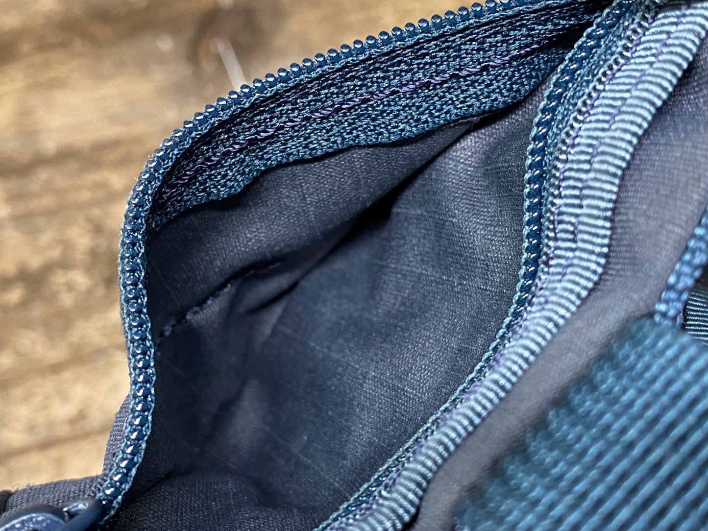 IW510 ブリーフィング BRIEFING カードコインケース 青