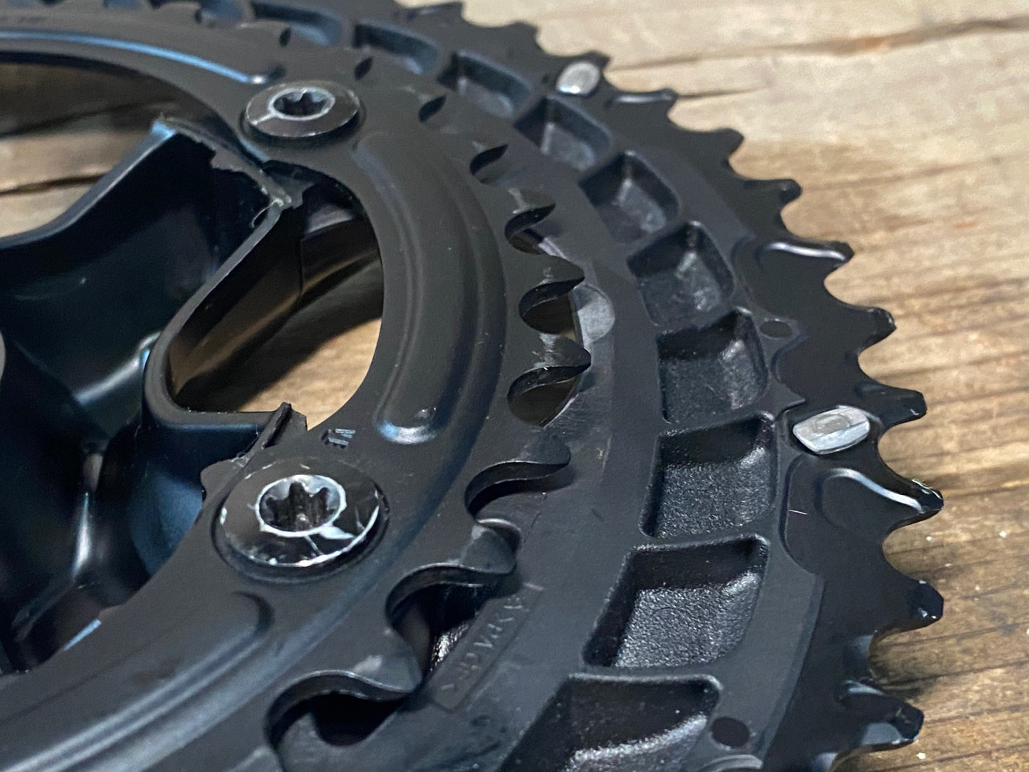 IQ683 シマノ SHIMANO 105 FC-R7100 クランクセット 160mm 50/34T