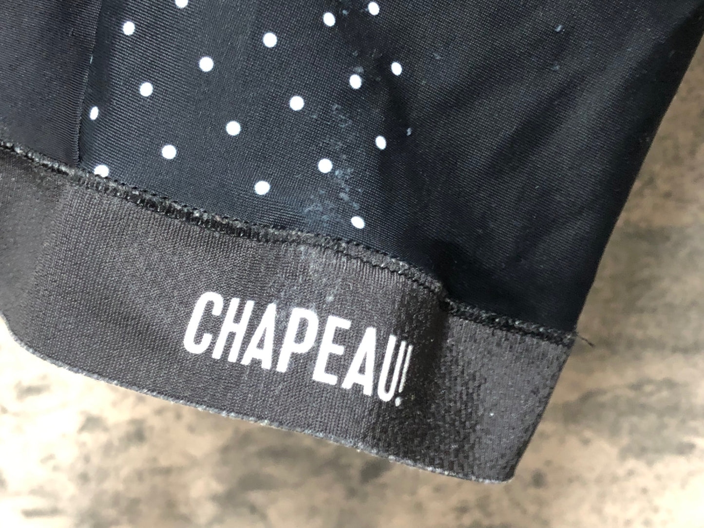 IZ895 シャポー CHAPEAU! ビブショーツ 黒 S ※パッド擦れ