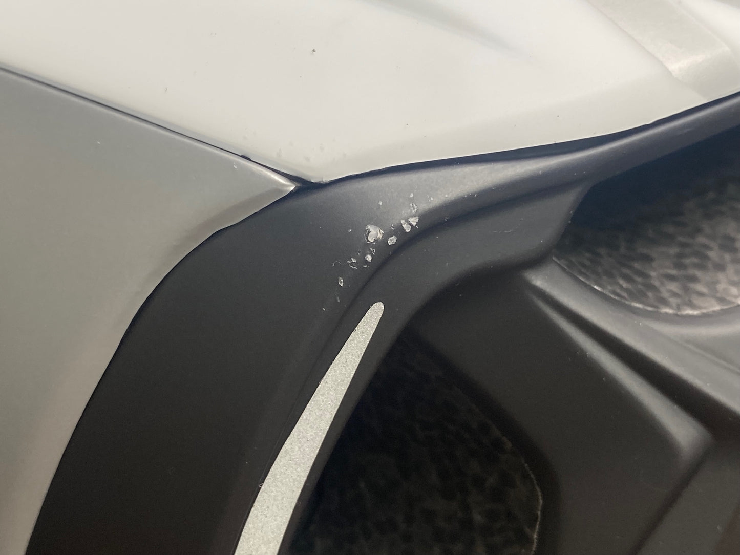 IZ254 オージーケーカブト OGK kabuto AERO-R2 ヘルメット 白 R05 09 製造 S/M