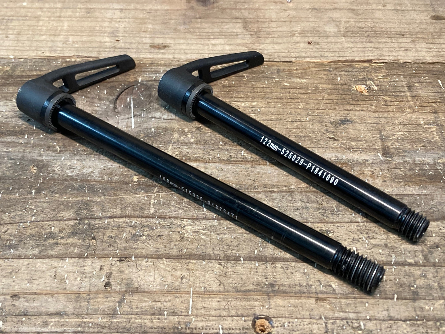 IO271 ボントレガー BONTRAGER DT SWISS スルーアクスル 122㎜ 166㎜ 前後セット