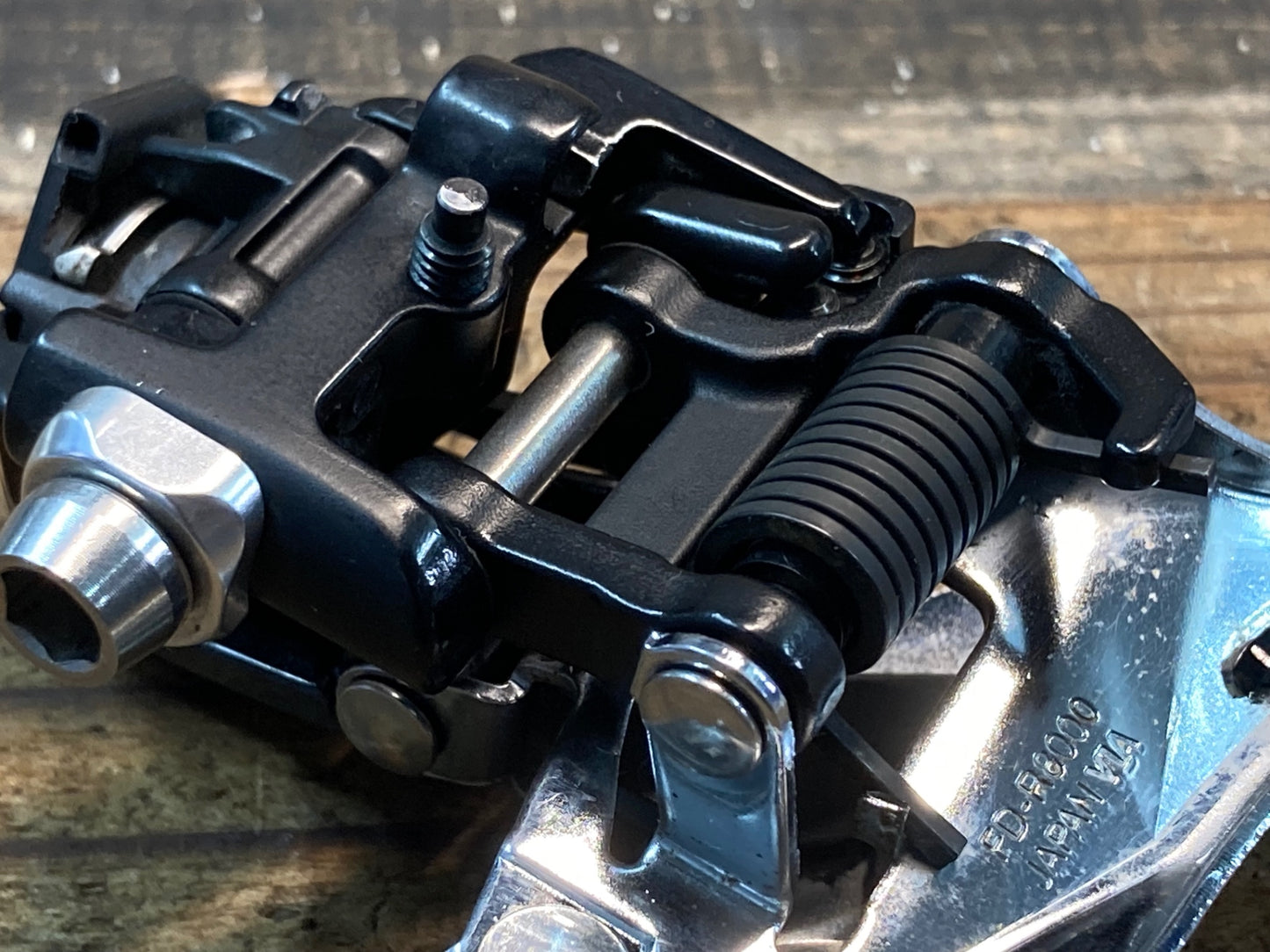 IO855 シマノ SHIMANO アルテグラ ULTEGRA FD-R8000 直付 フロントディレイラー 2s