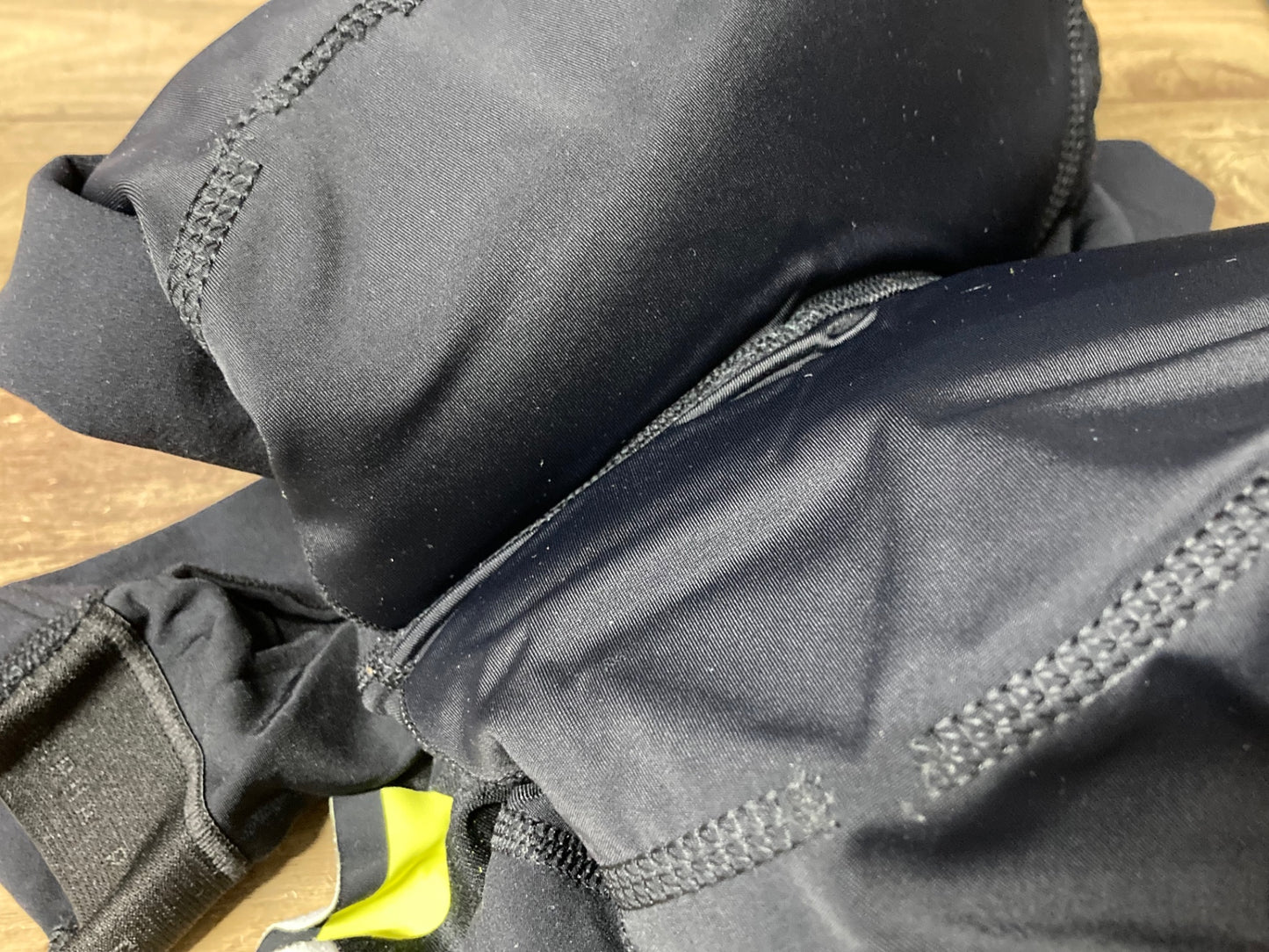 IO661 ラファ Rapha PRO TEAM 防風 裏起毛 ビブタイツ M ブラック