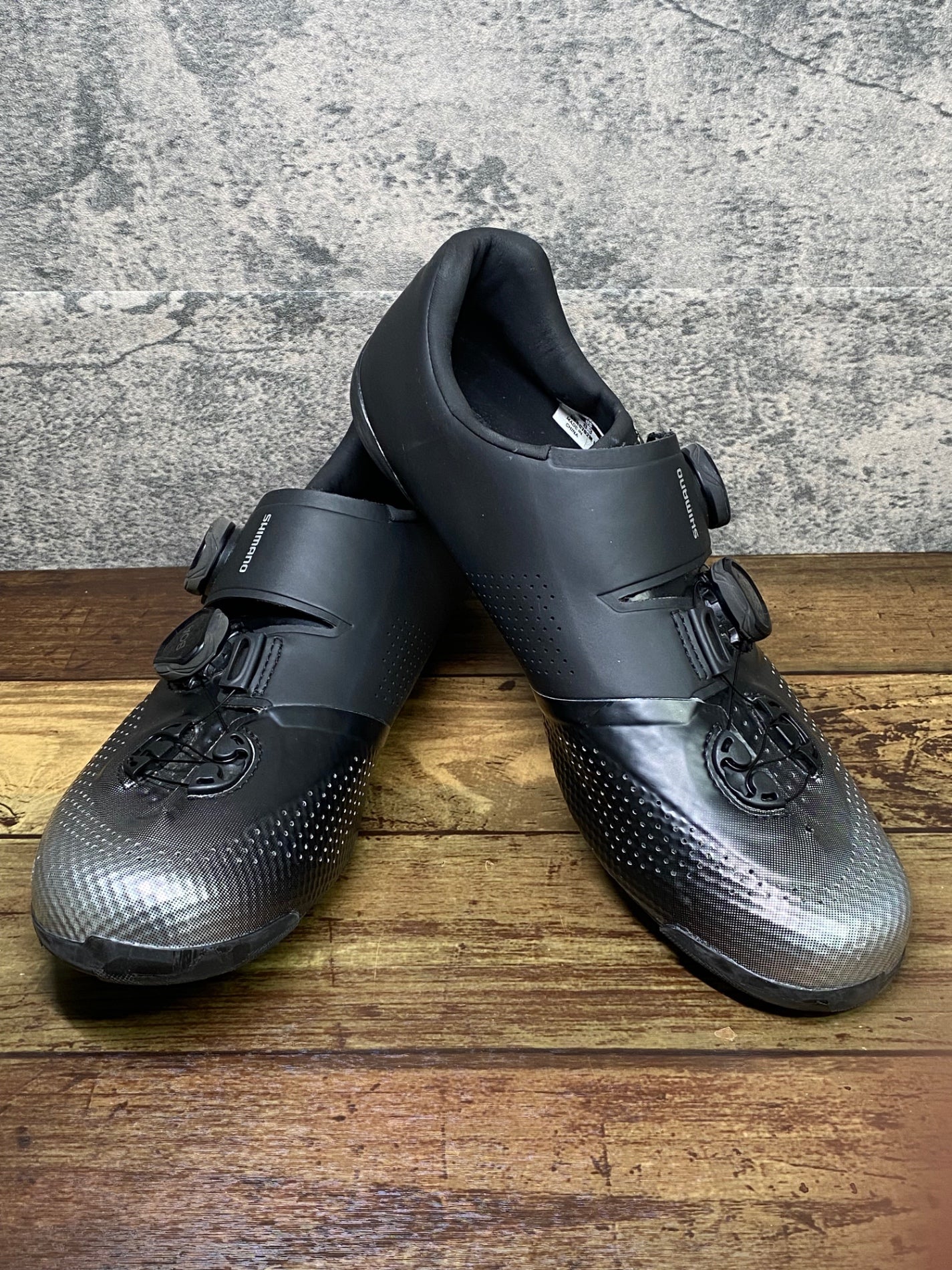 IY921 シマノ SHIMANO RC7 SH-RC702M ビンディングシューズ 黒 シルバー EU42 SPD-SL ※インナーソール欠品