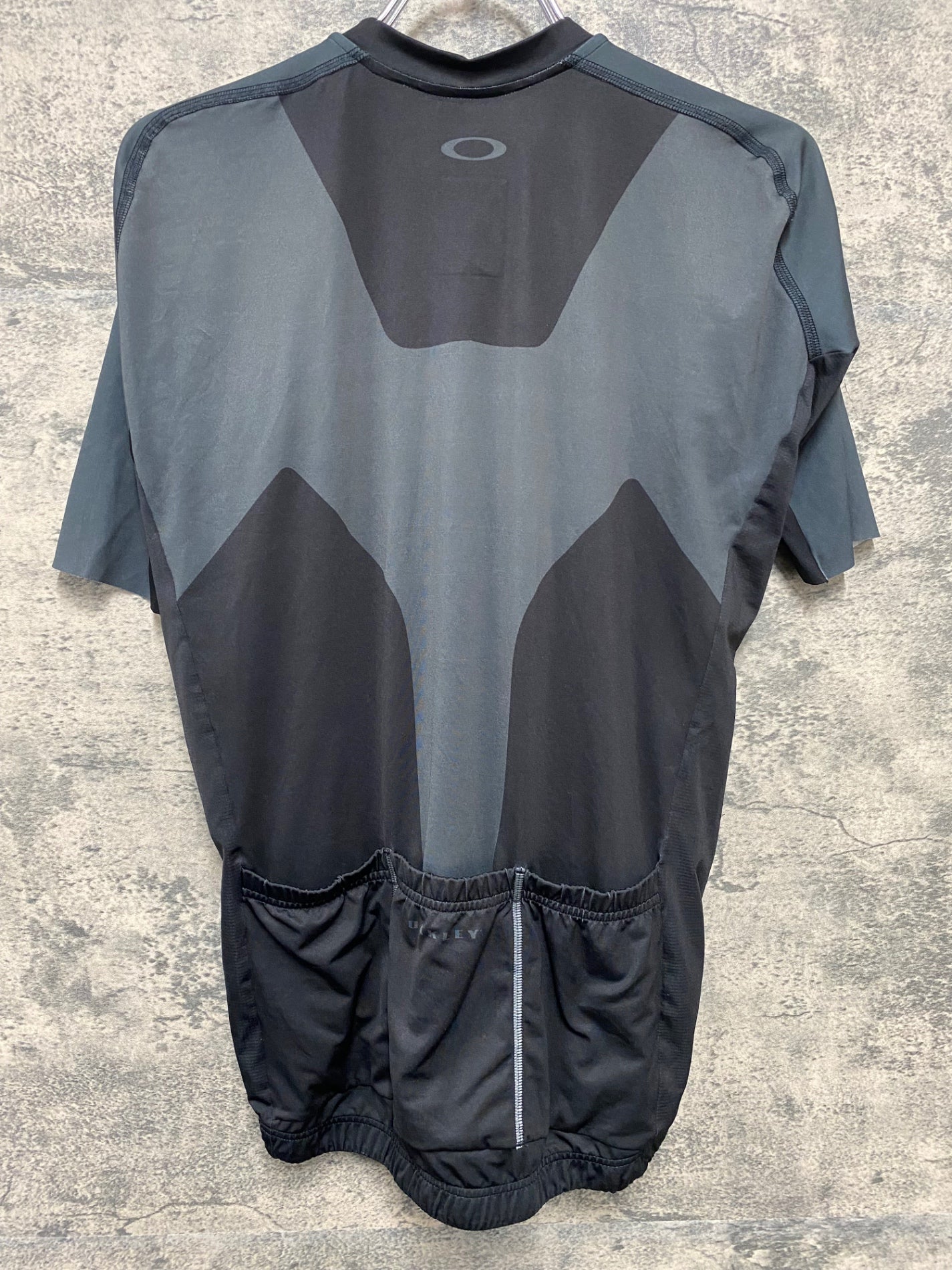 IU609 オークリー OAKLEY 半袖 サイクルジャージ 黒 M