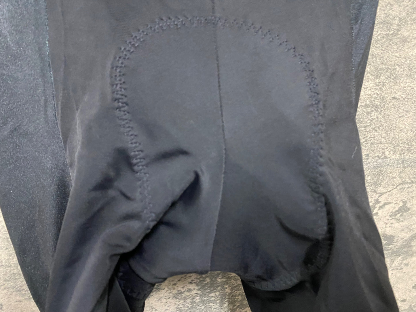 IP121 パールイズミ PEARL iZUMi レーサーパンツ 黒 M