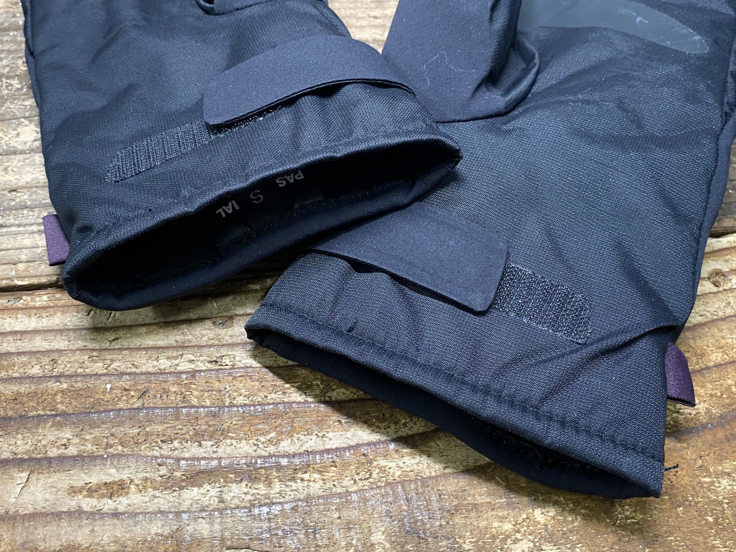 IU953 パスノーマルスタジオ PAS NORMAL STUDIOS Logo Deep Winter Lobster Gloves ウインターグローブ 黒 S 裏起毛