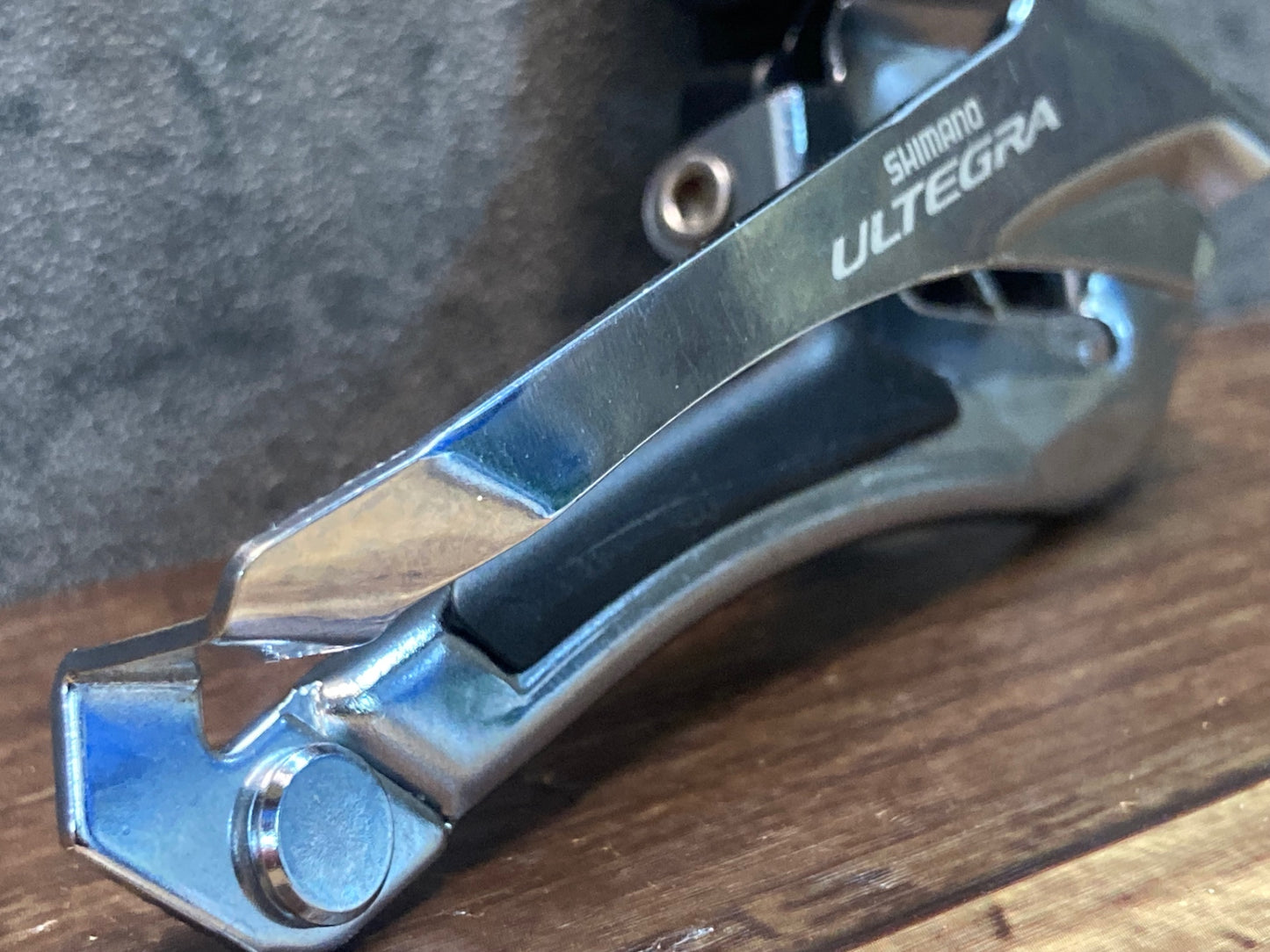 IR729 シマノ SHIMANO アルテグラ ULTEGRA FD-6800 フロントディレイラー 直付け ※固定ボルト ワッシャー欠品