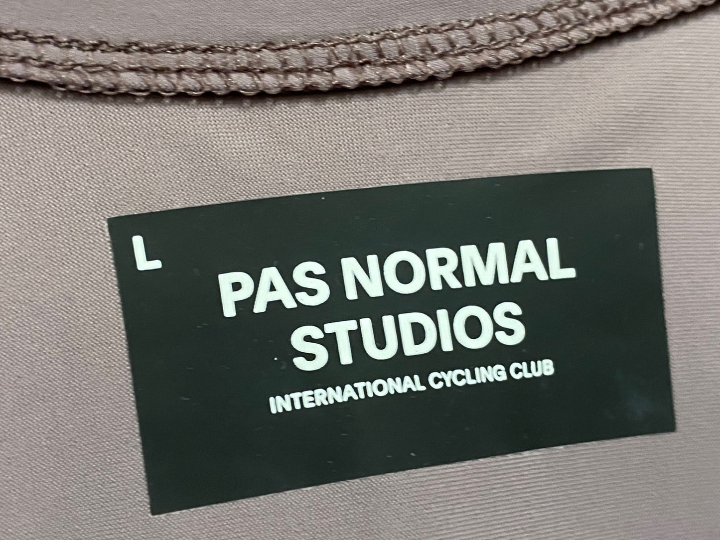 JA889 パスノーマルスタジオ PAS NORMAL STUDIOS 半袖 サイクルジャージ 紫 L