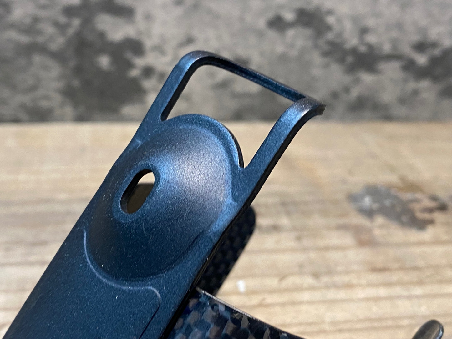 IP170 ジップ ZIPP カーボン ボトルケージ