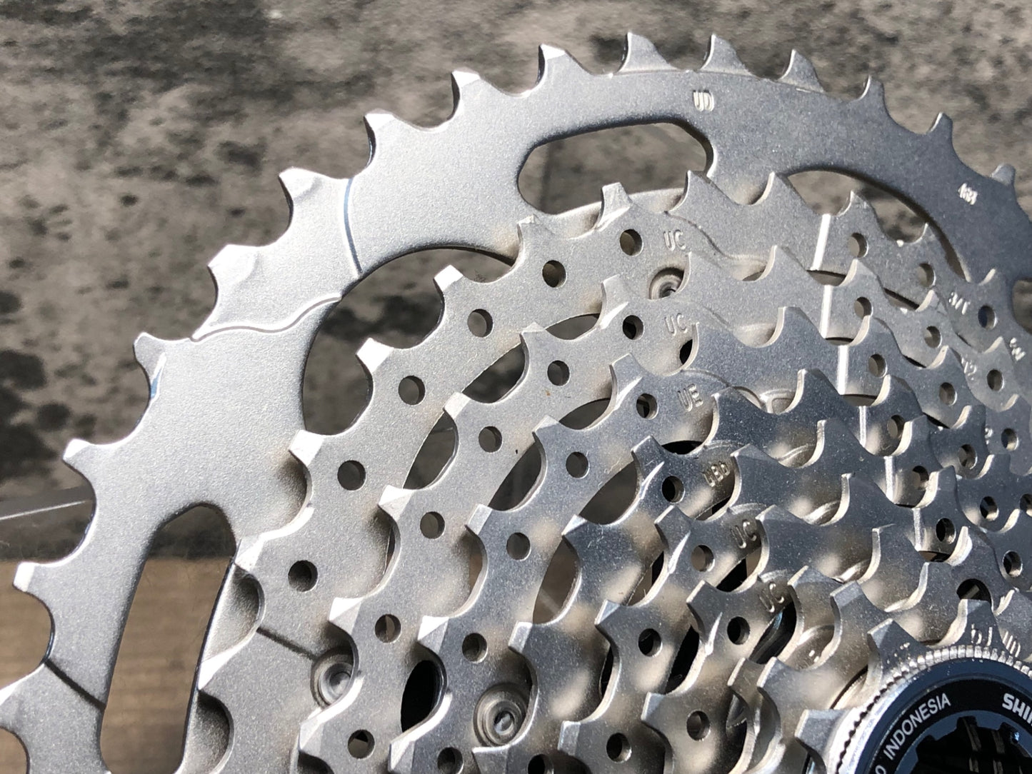 IY958 シマノ SHIMANO デオーレ DEORE CS-M4100 スプロケット 11-46T 10S