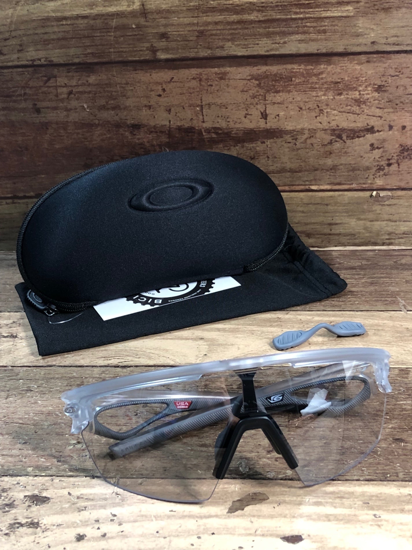 ID921 オークリー OAKLEY スフィエラ Sphaera アイウェア サングラス クリア 調光レンズ