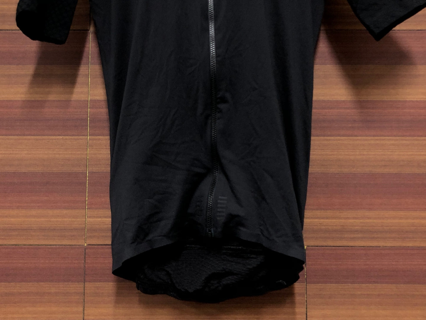 IO920 ラファ Rapha PRO TEAM SS AERO JERSEY 半袖 サイクルジャージ 黒 S ※ロゴ劣化