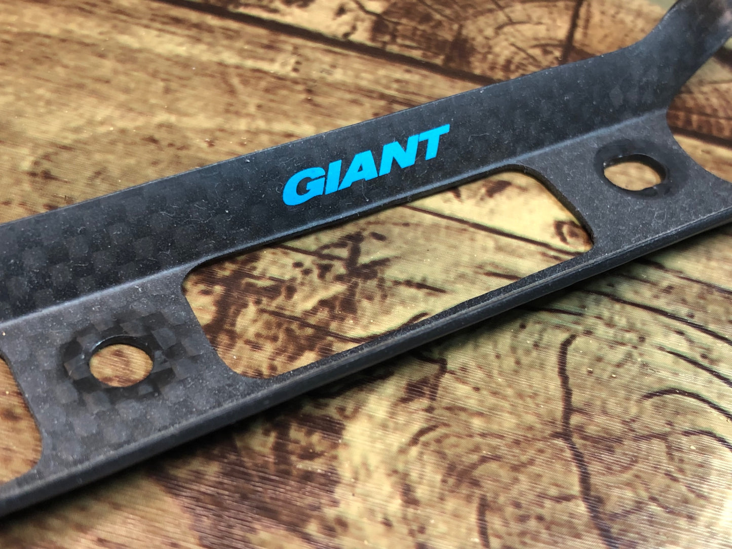 IM856 ジャイアントGIANT カーボンボトルケージ 2個セット