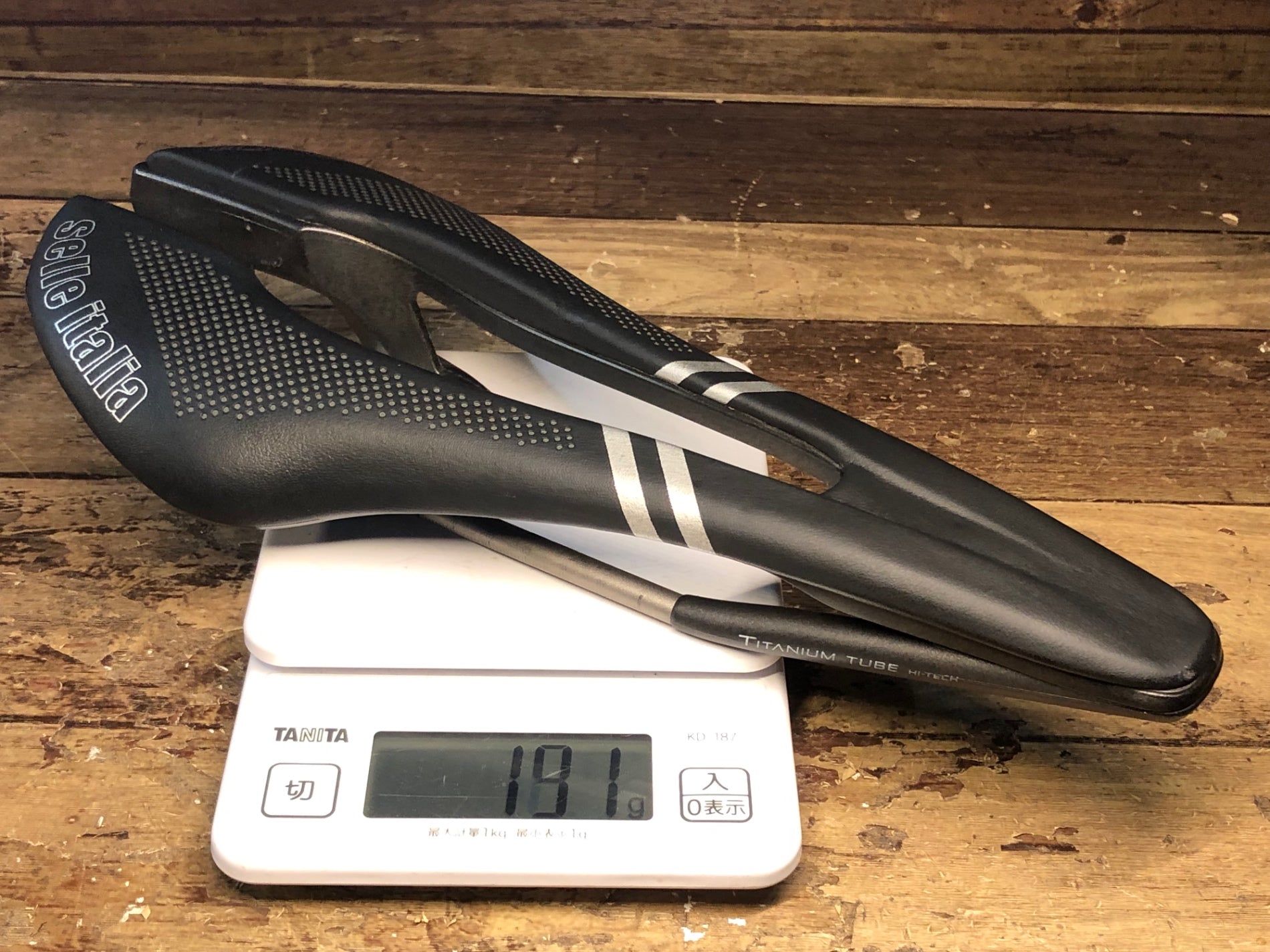 HX477 セライタリア selle italia SP-01 サドル チタンレール 黒