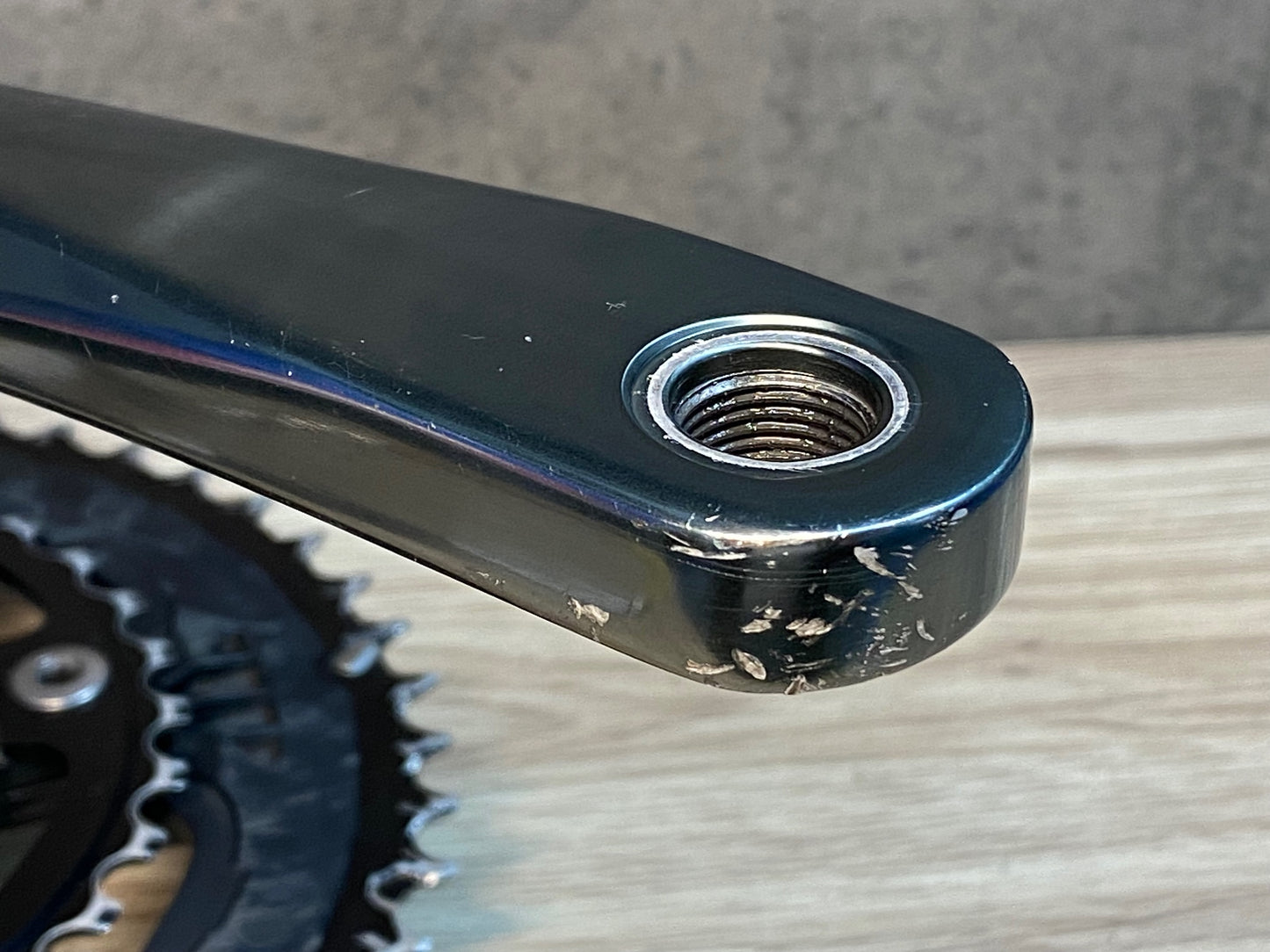 IK043 シマノ SHIMANO ティアグラ Tiagra FC-4700 クランクセット 50/34T 165mm