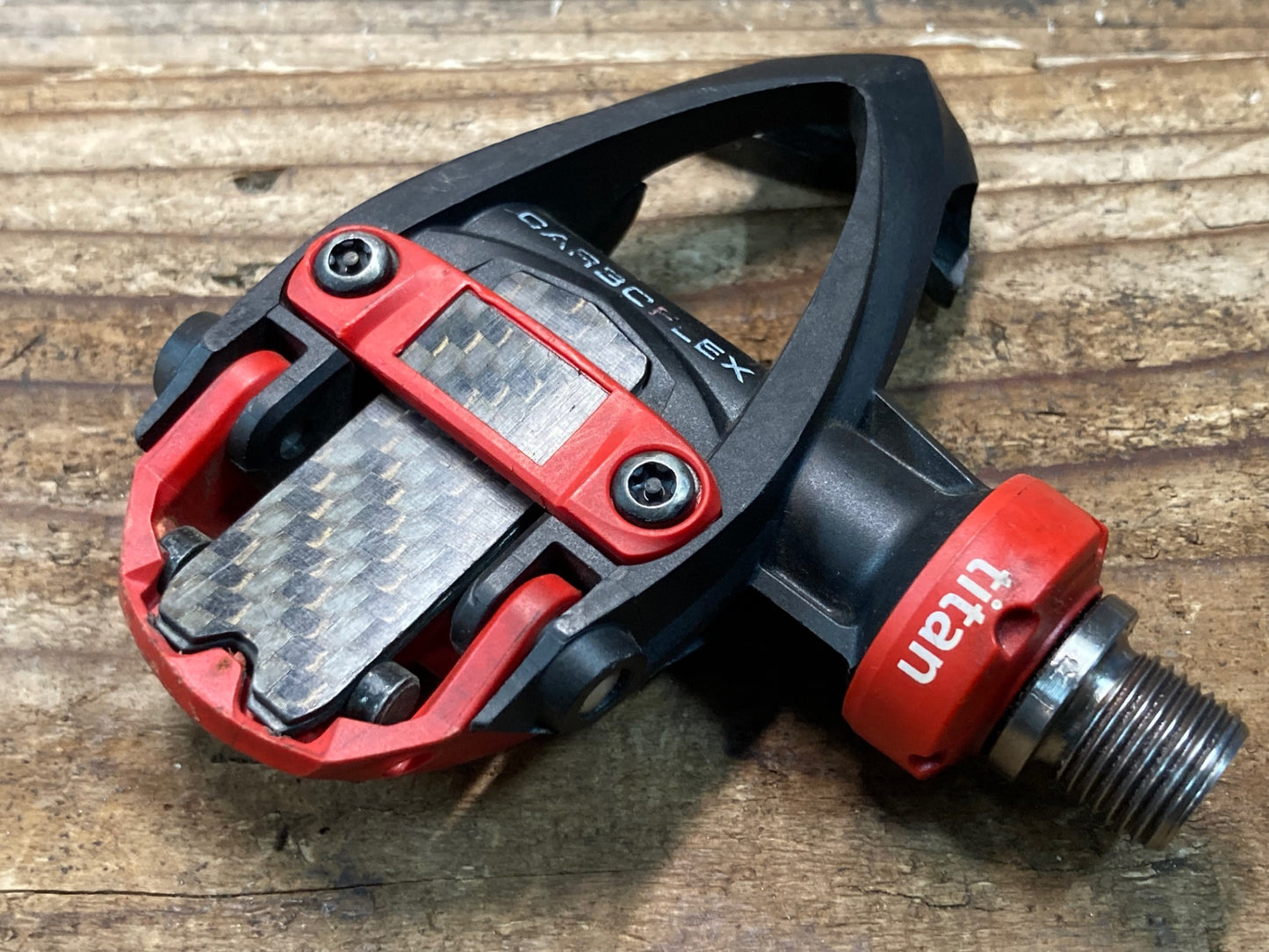 IQ582 タイム TIME CARBOFLEX TITAN ビンディングペダル