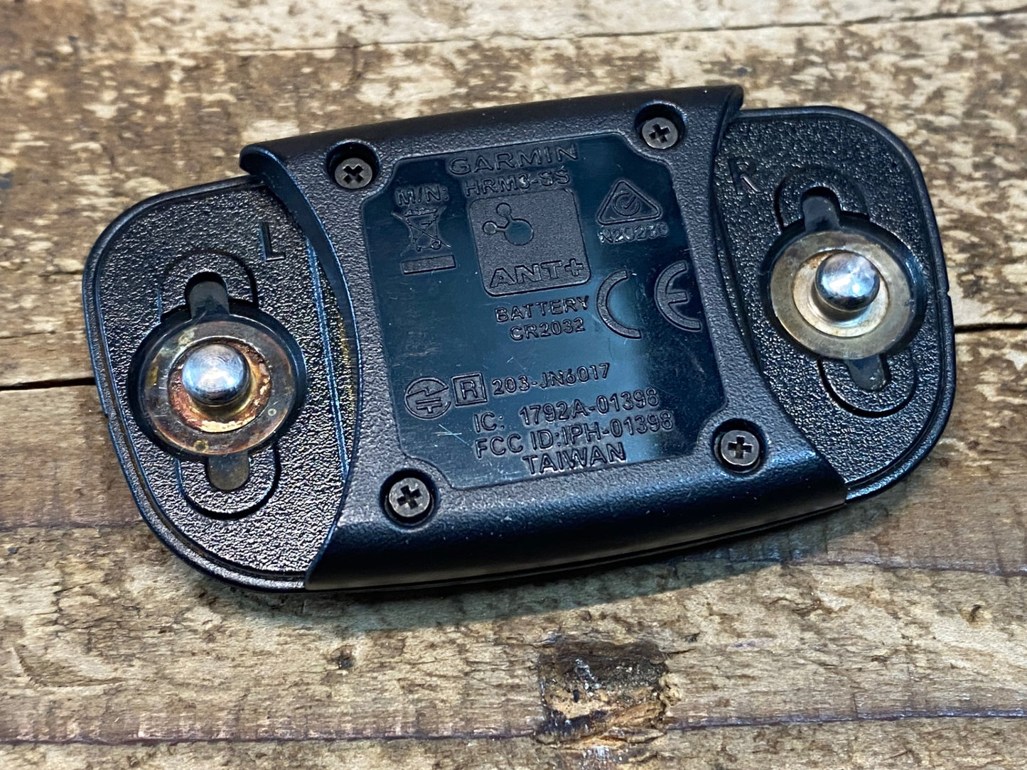 IN555 ガーミン GARMIN HRM3-SS ハートレートセンサー