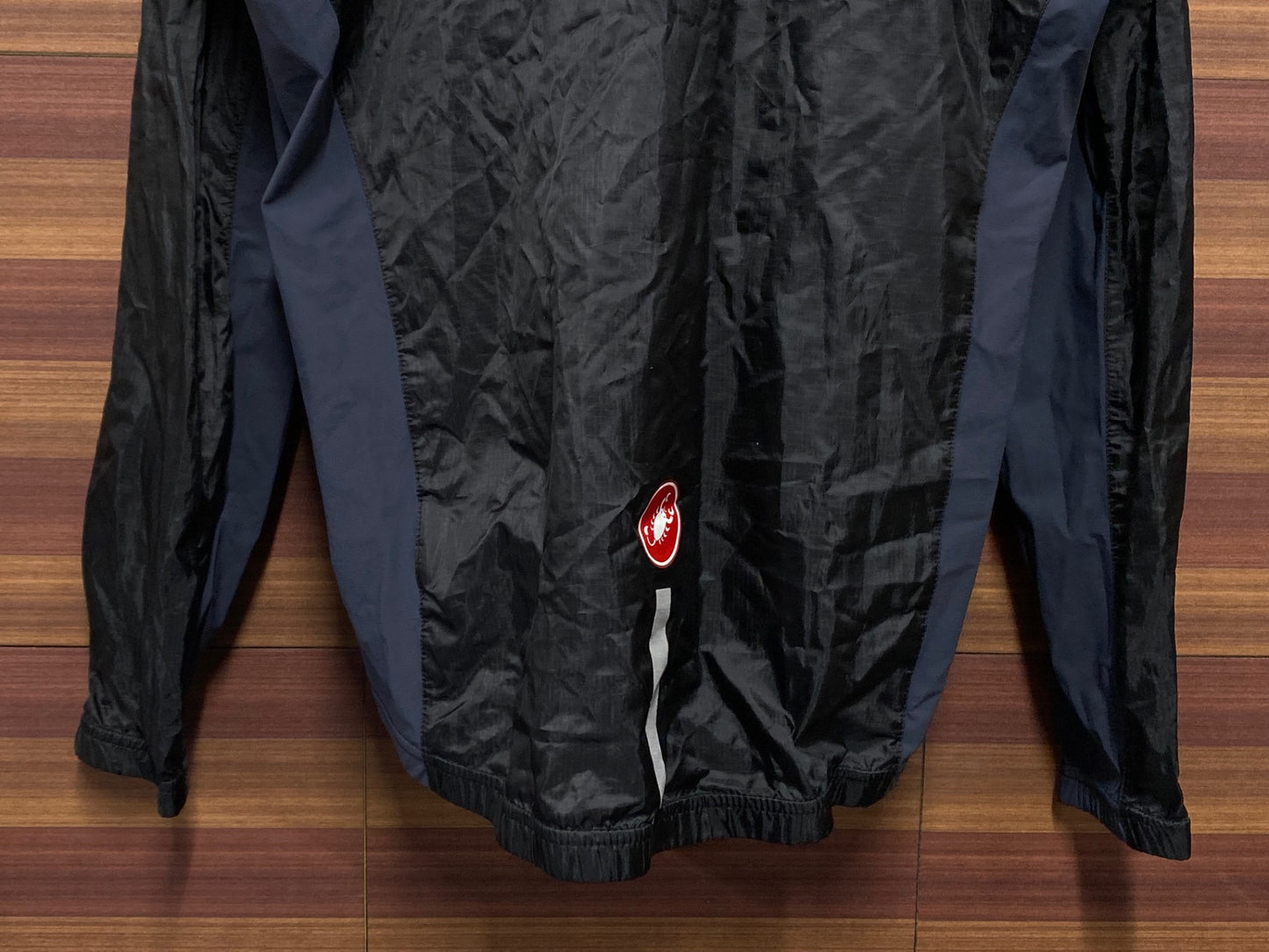 IT575 カステリ castelli 長袖ウィンドブレーカー 黒 XL