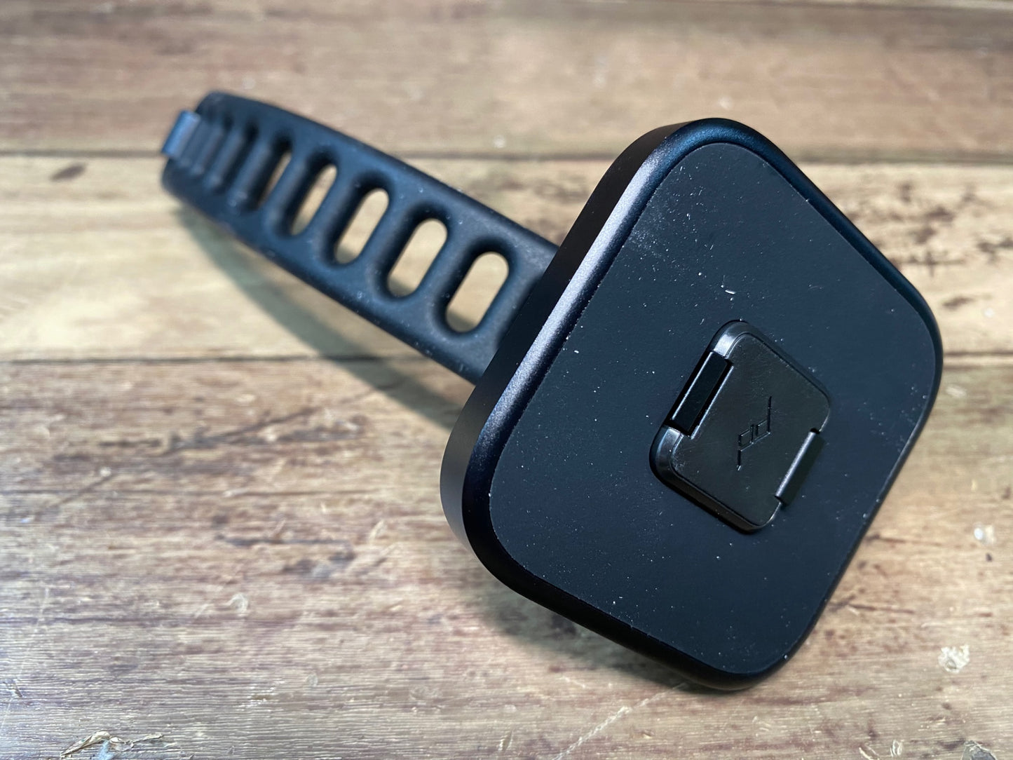 IK443 ピークデザイン PEAK DESIGN UNIVERSAL BAR MOUNT バンド式 マウント