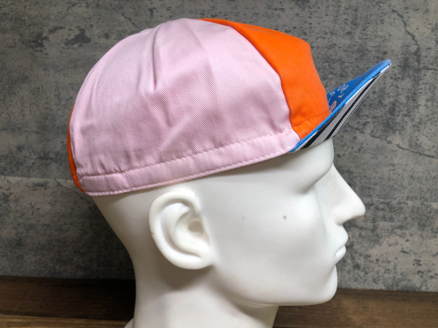 IT328 テンスピードヒーロー サイクルキャップ ピンク ※つばの折れ