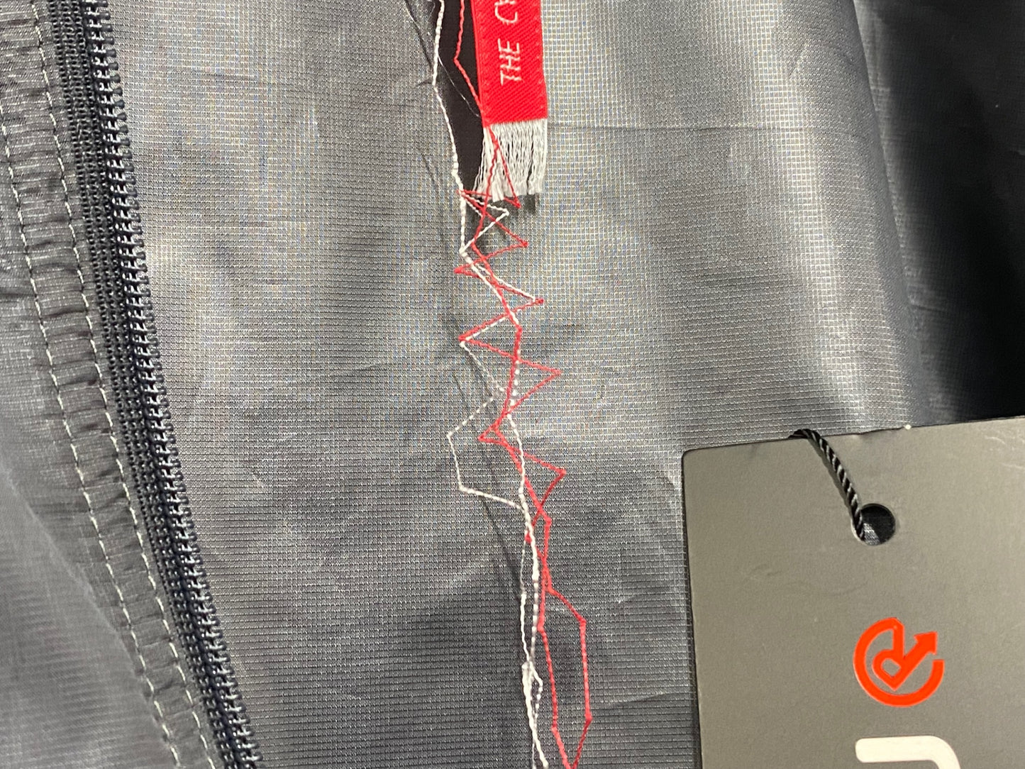 IQ235 レリック reric 長袖 ウィンドブレーカー ダーククレー S