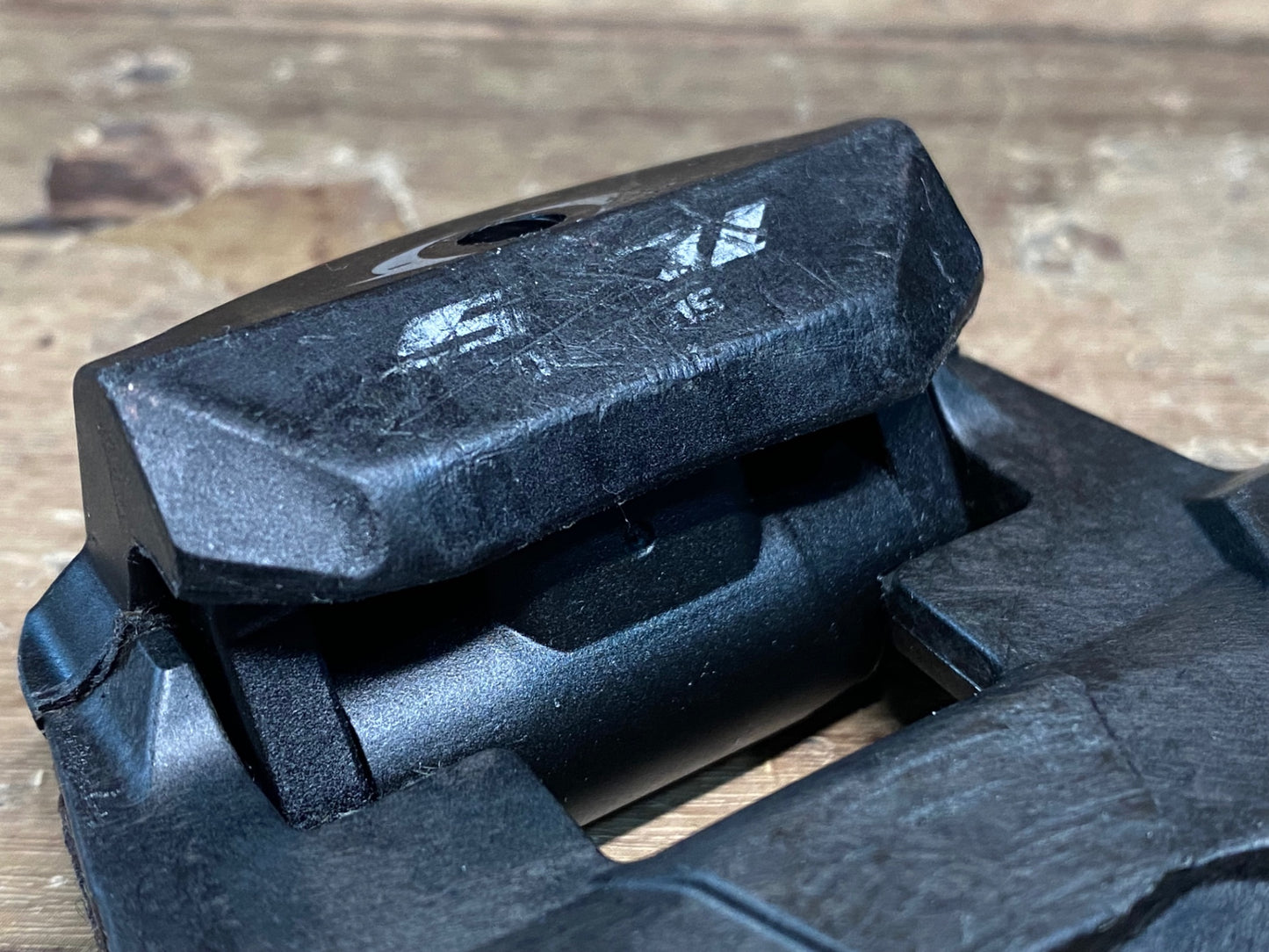 II045 シマノ SHIMANO 105 PD-R7000 ビンディングペダル SPD-SL