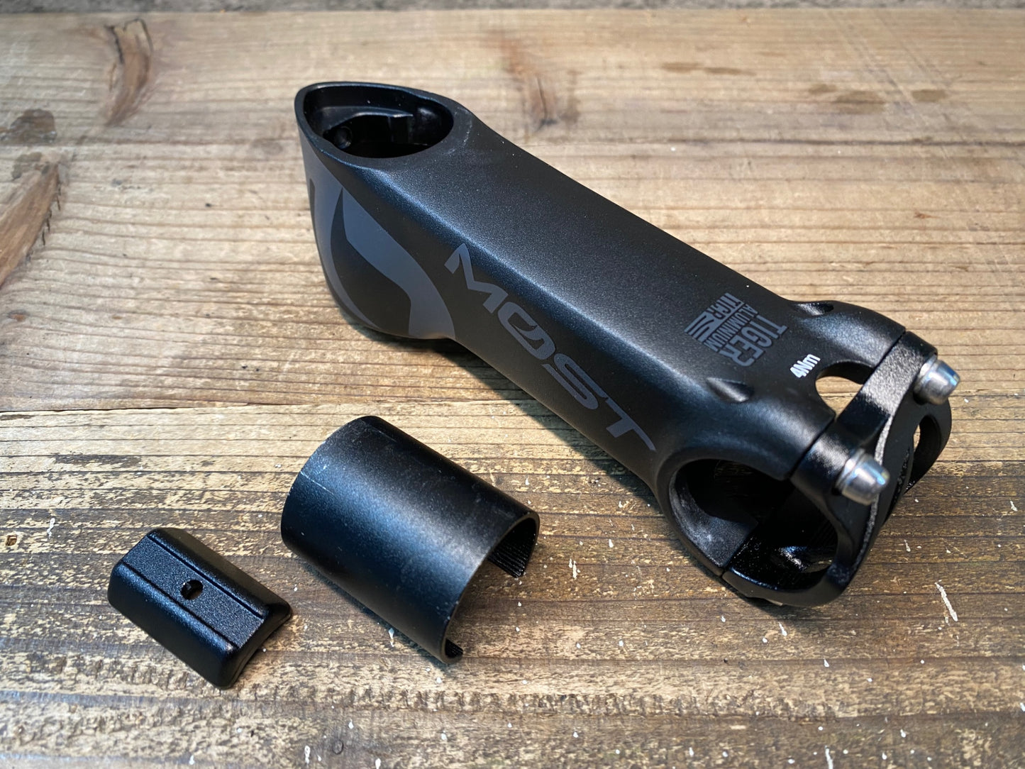 IX873 モスト MOST タイガーアルミ TIGER ALU TiCR ステム 110mm -8° Φ31.8 OS