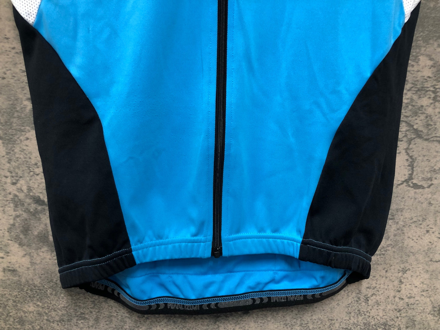 IZ768 パールイズミ PEARL iZUMi 半袖 サイクルジャージ 水色 黒 L