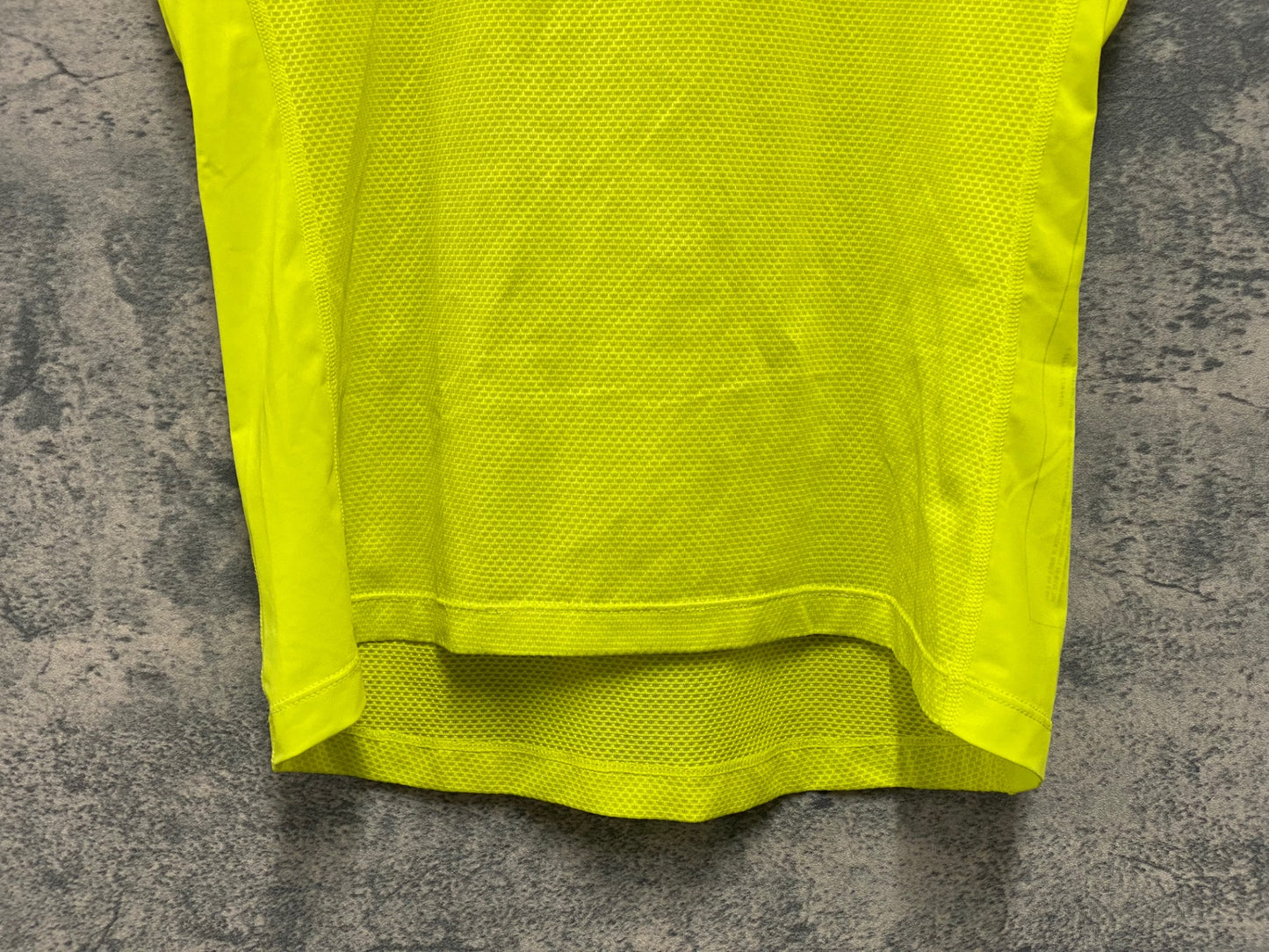 JB025 ラファ Rapha PRO TEAM BASE LAYER - SLEEVELESS ノースリーブ ベースレイヤー 黄 L