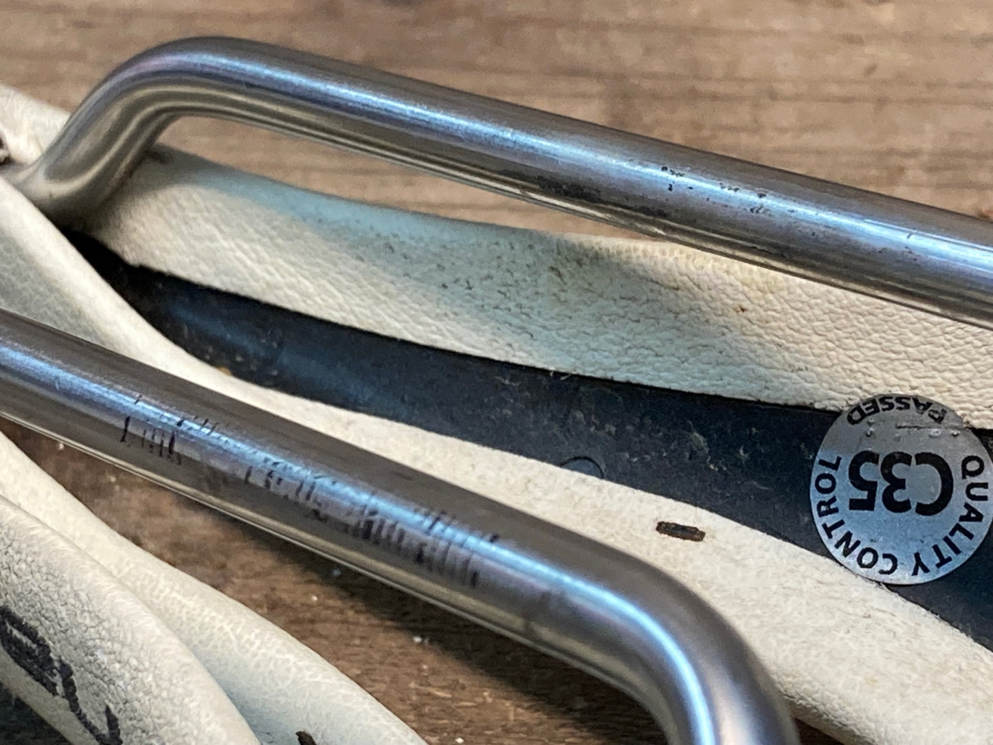 IO286 セラ SELLE SMP ダイナミック dynamic サドル inox tube レール 白