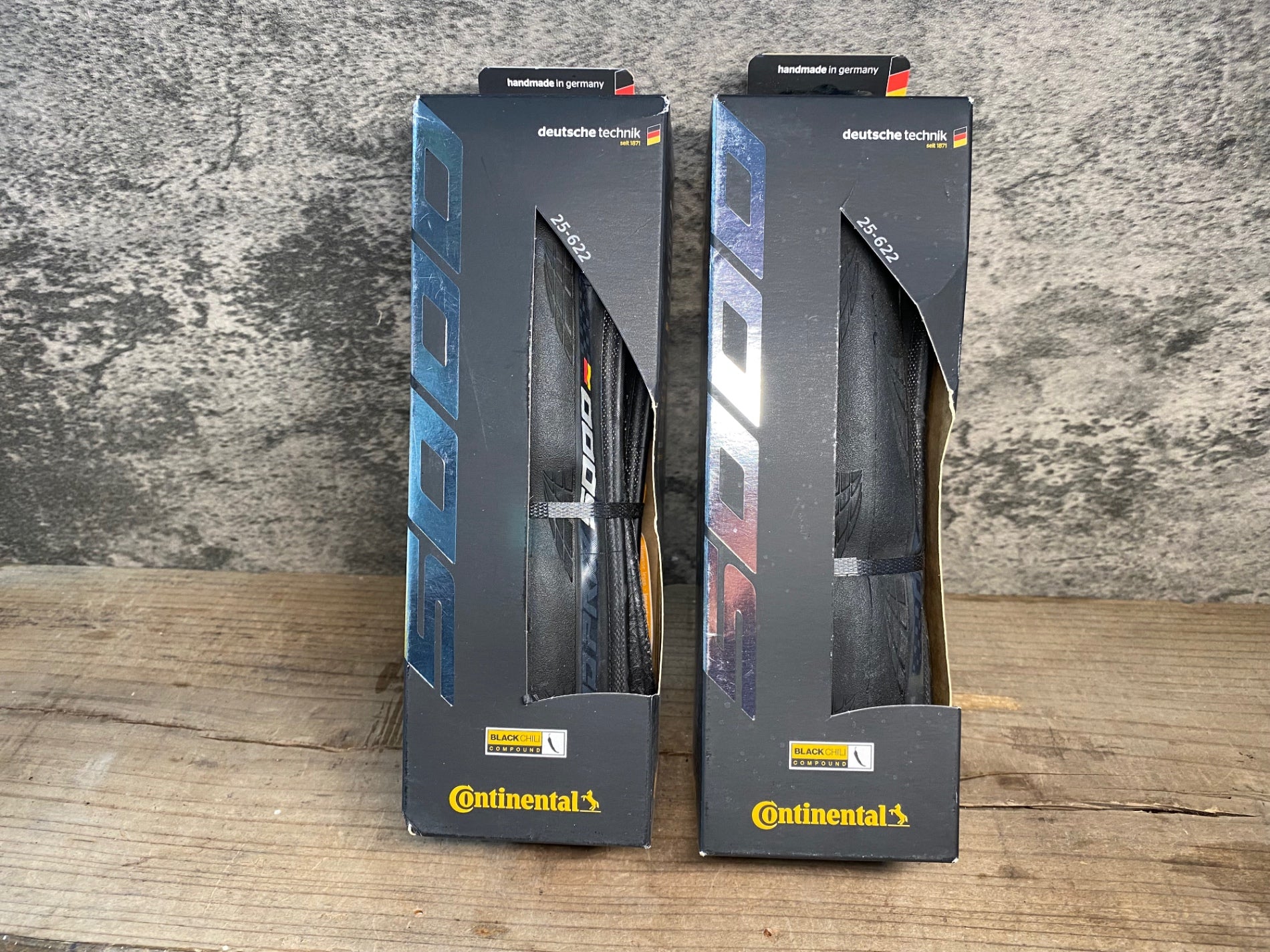 タイヤ – BICI AMORE EQ STORE