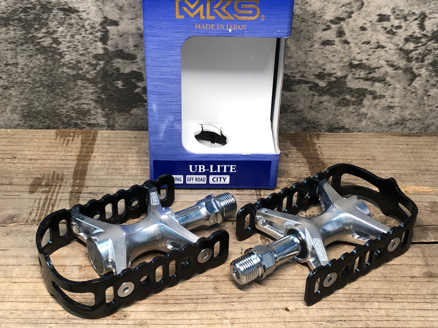 JA760 三ヶ島 MKS UB-LITE フラットペダル