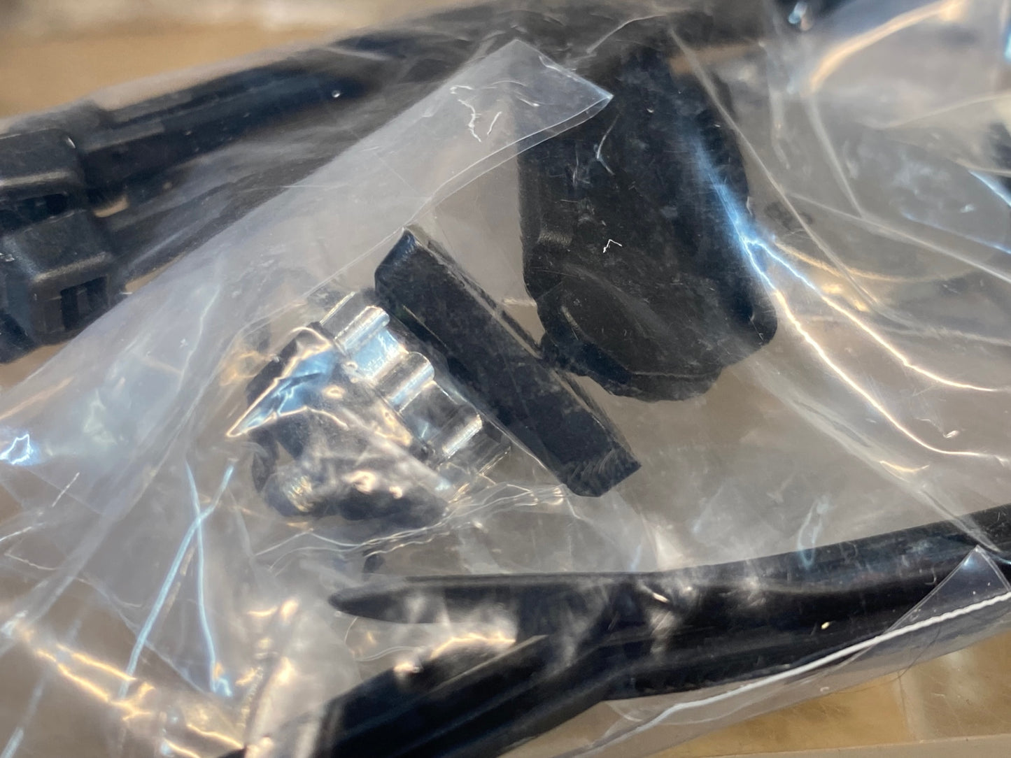 IV664 ジャイアント GIANT 2IN1 DIGITAL SENSOR スピード ケイデンス センサー ANT+ Bluetooth