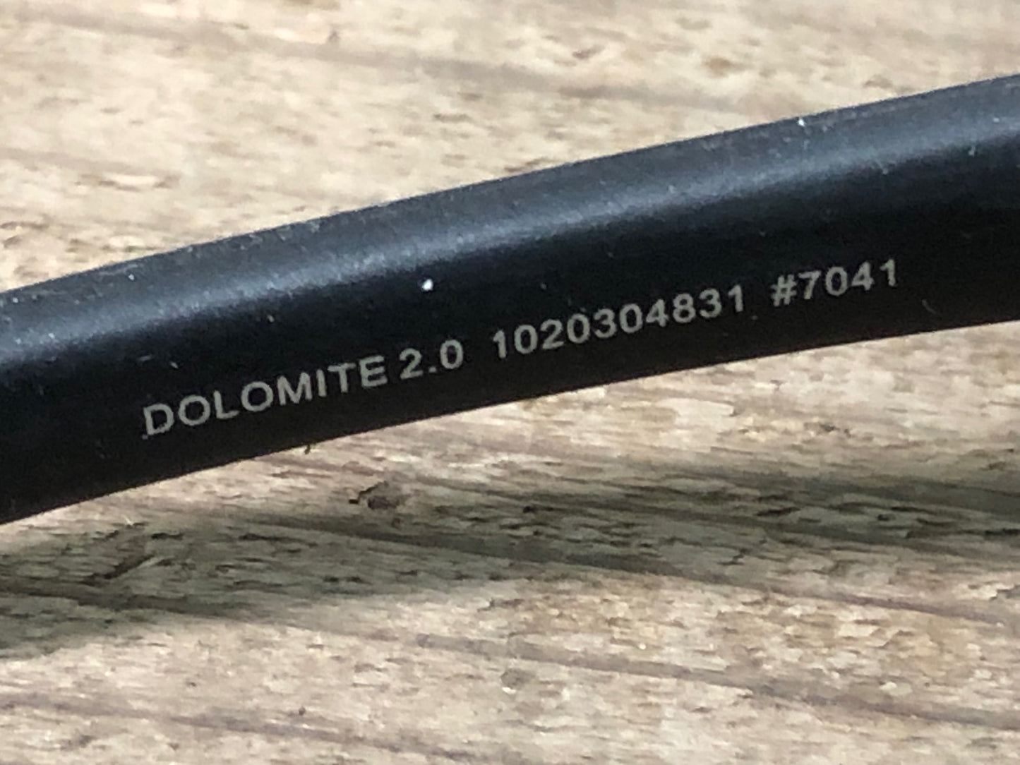 IP019 ティフォージ TiFOSI DOLOMITE 2.0 サングラス アイウェア 黒 調光レンズ